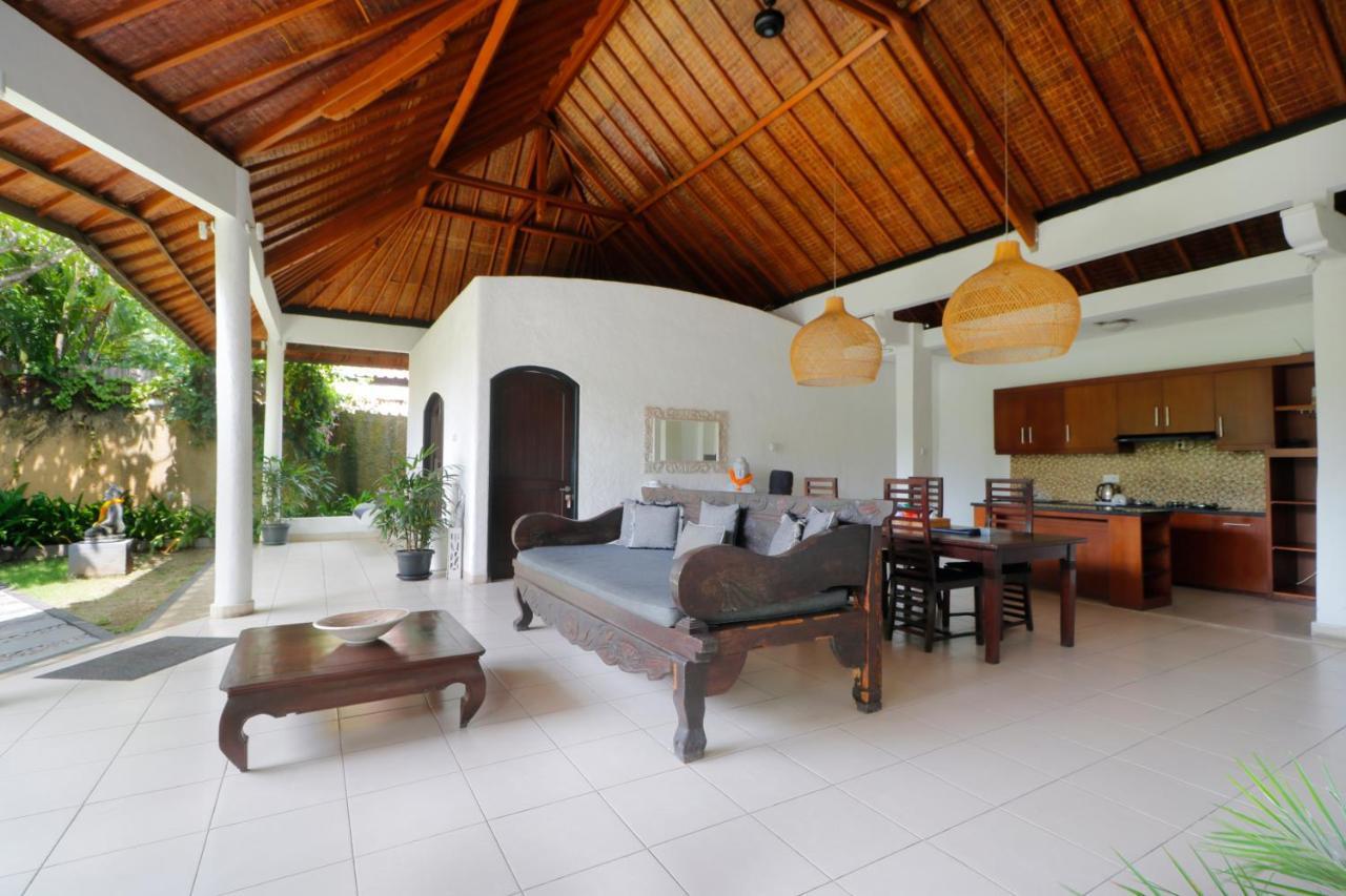 Singgah Villas Seminyak Ngoại thất bức ảnh